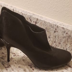 Kenneth Cole Reaction size 10